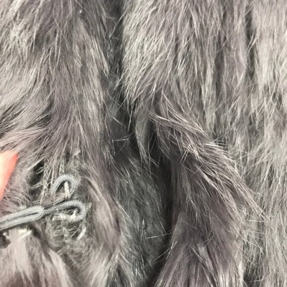 Love Token Genuine Rabbit Fur & Knit Vest - Picture 8 of 8